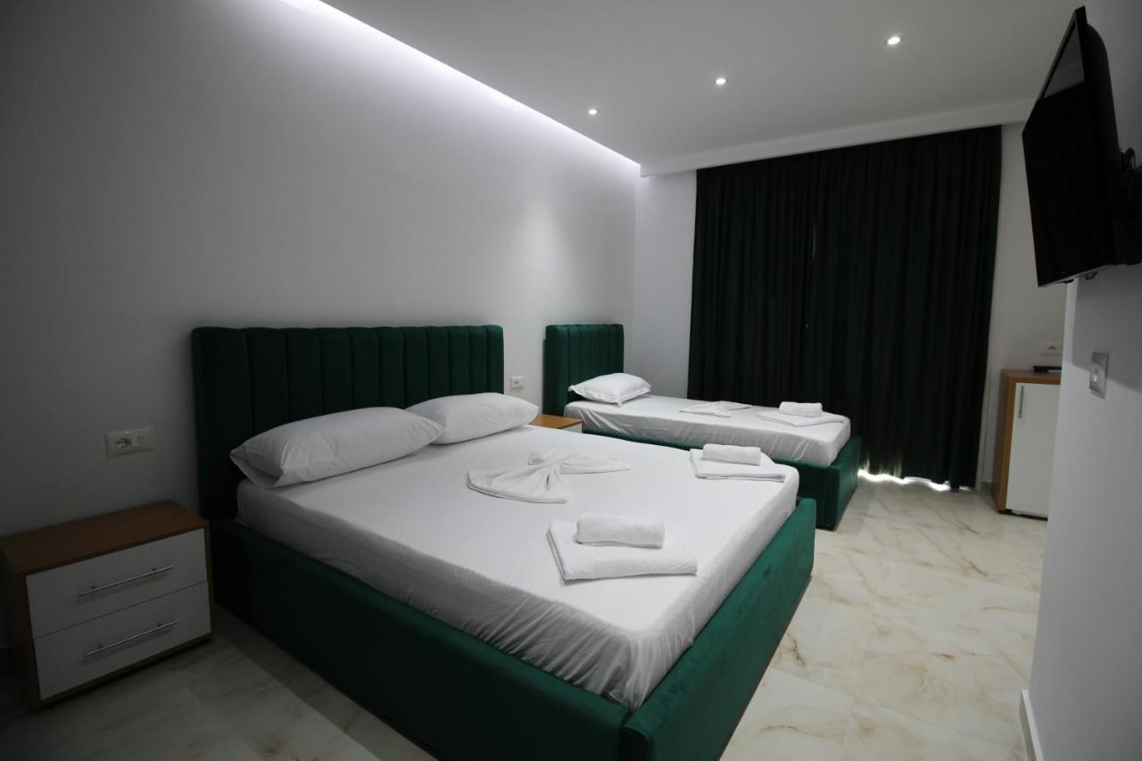 Fenix Hotel クサミル エクステリア 写真