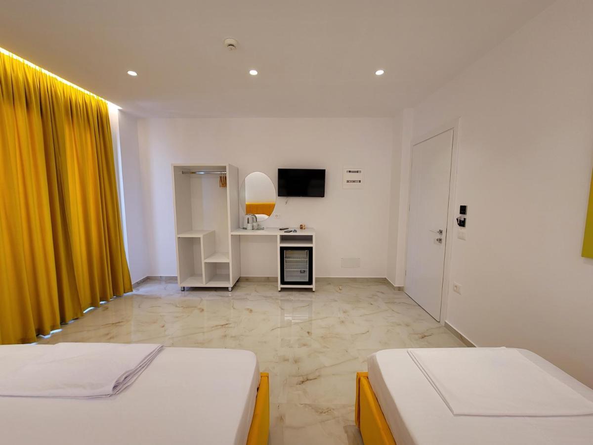 Fenix Hotel クサミル エクステリア 写真