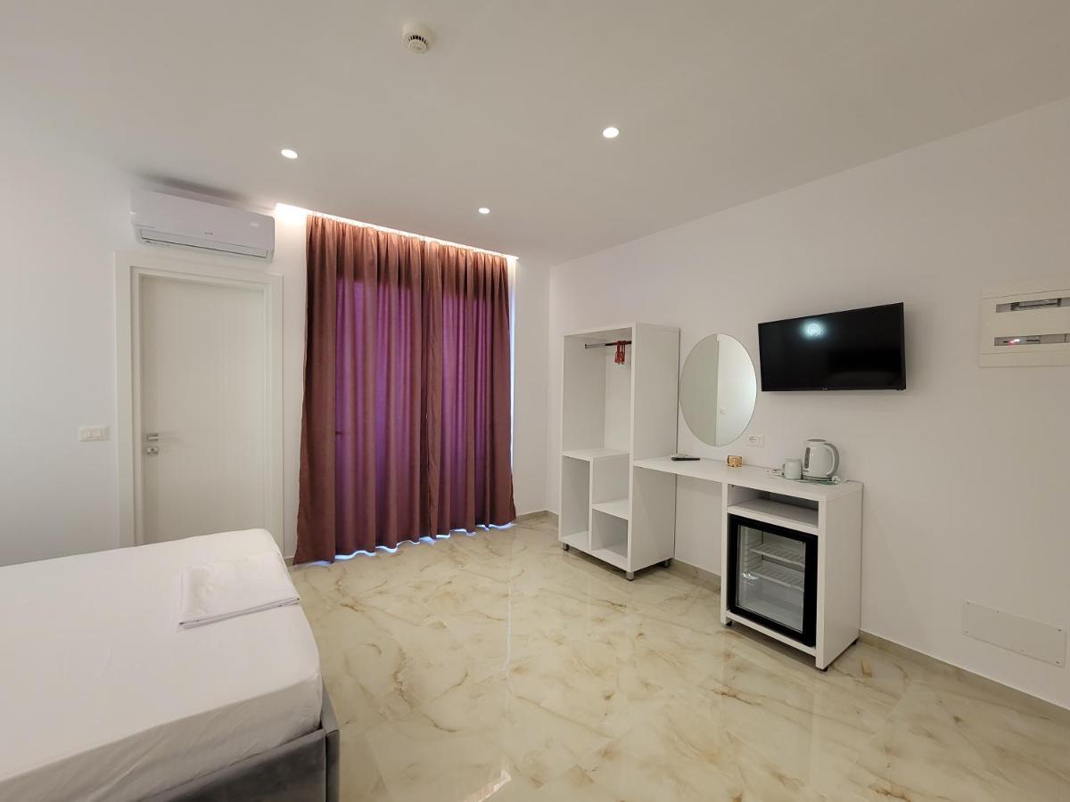 Fenix Hotel クサミル エクステリア 写真